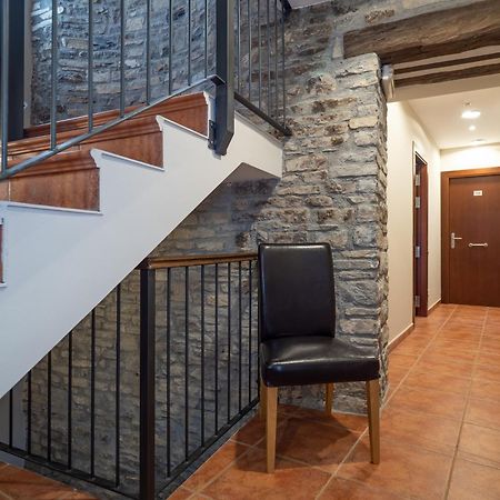 Casa Cambra Guest House Ainsa Ngoại thất bức ảnh
